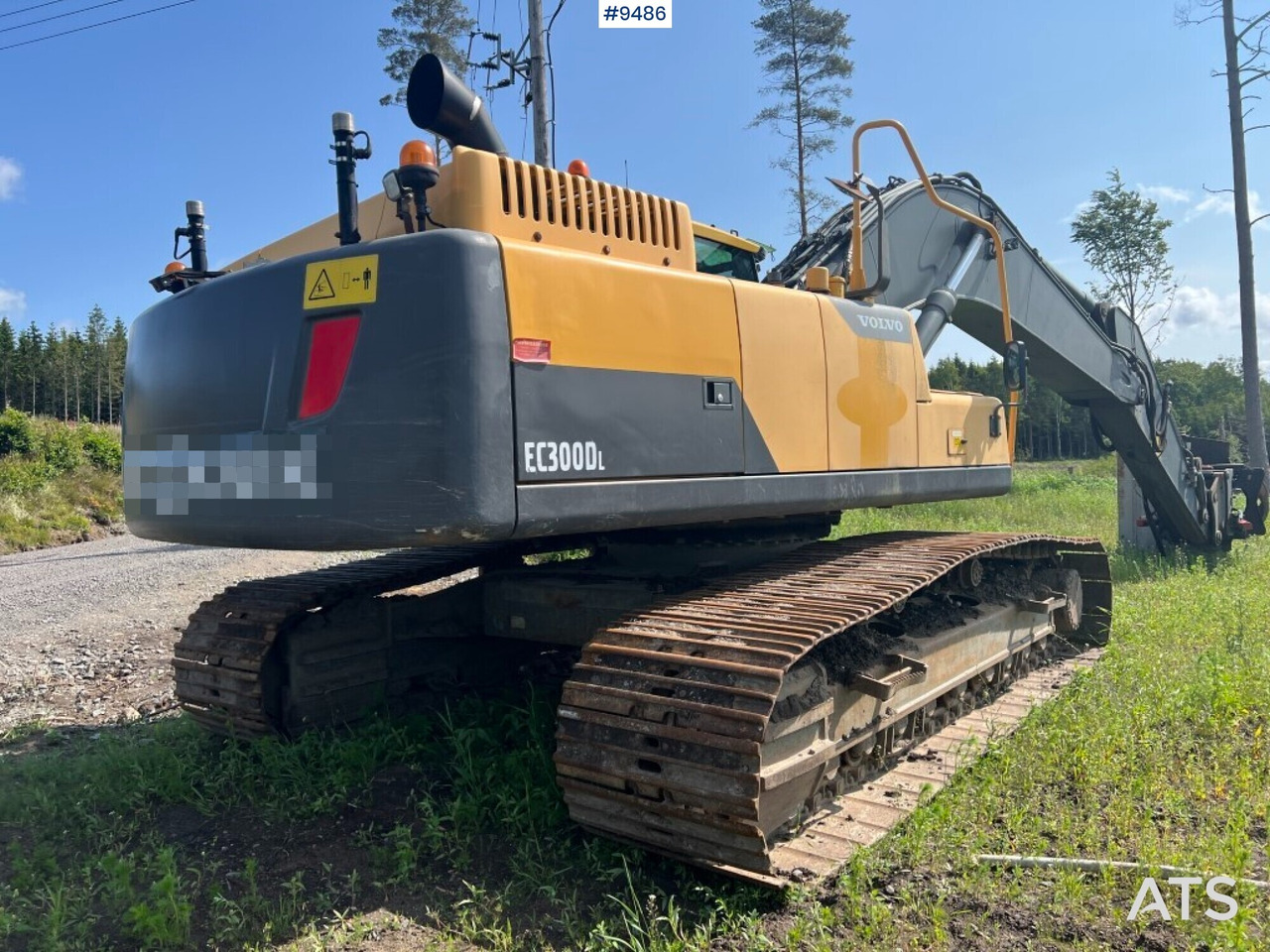 حفارات زحافة Excavator Volvo EC300DL- With excavator system and scale (See Video): صور 11