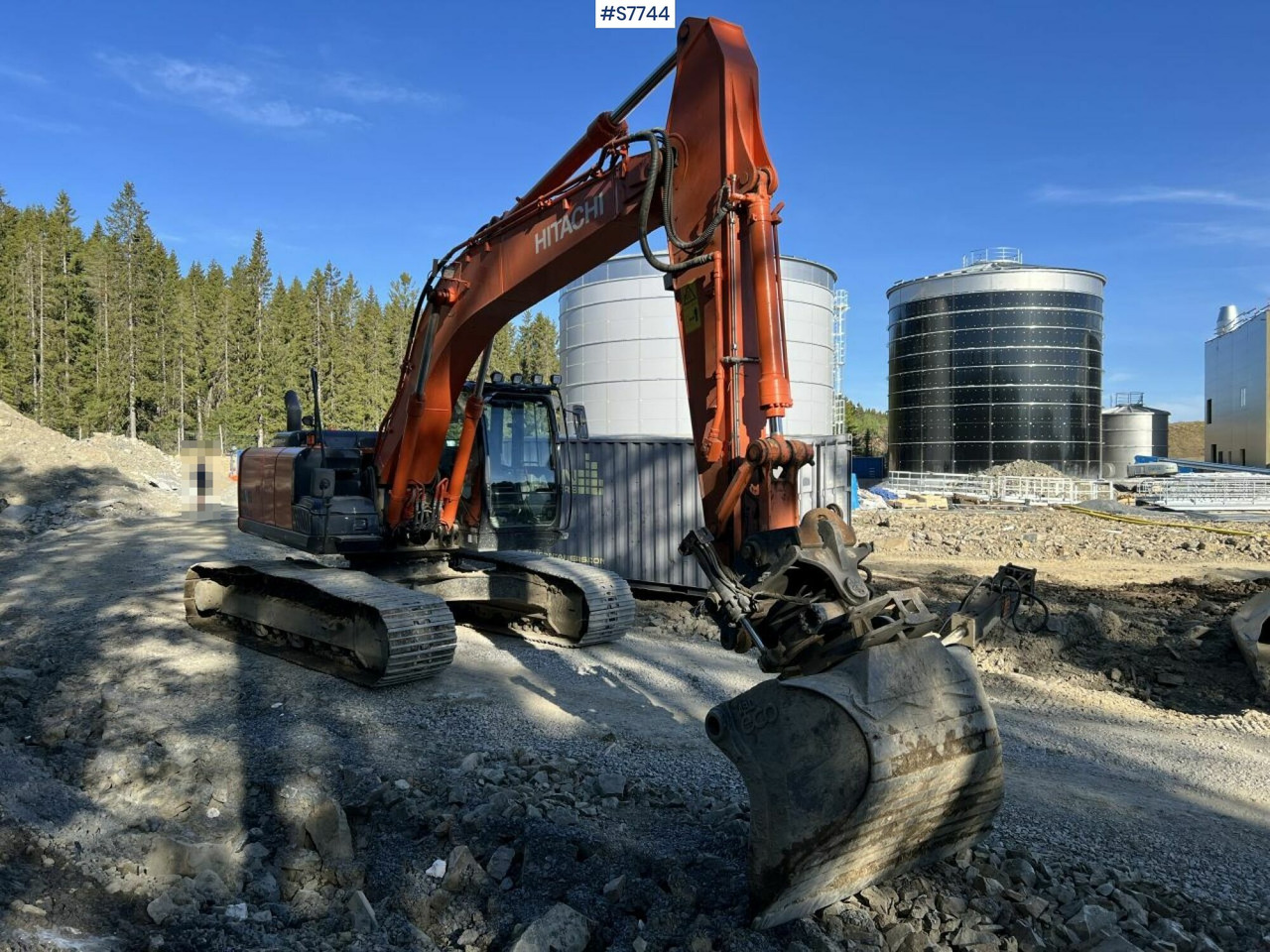 Hitachi ZX 210 LC-5B with rotortilt and gears SEE VIDEO - حفارات زحافة: صور 2 Hitachi ZX 210 LC-5B with rotortilt and gears SEE VIDEO - حفارات زحافة: صور 2