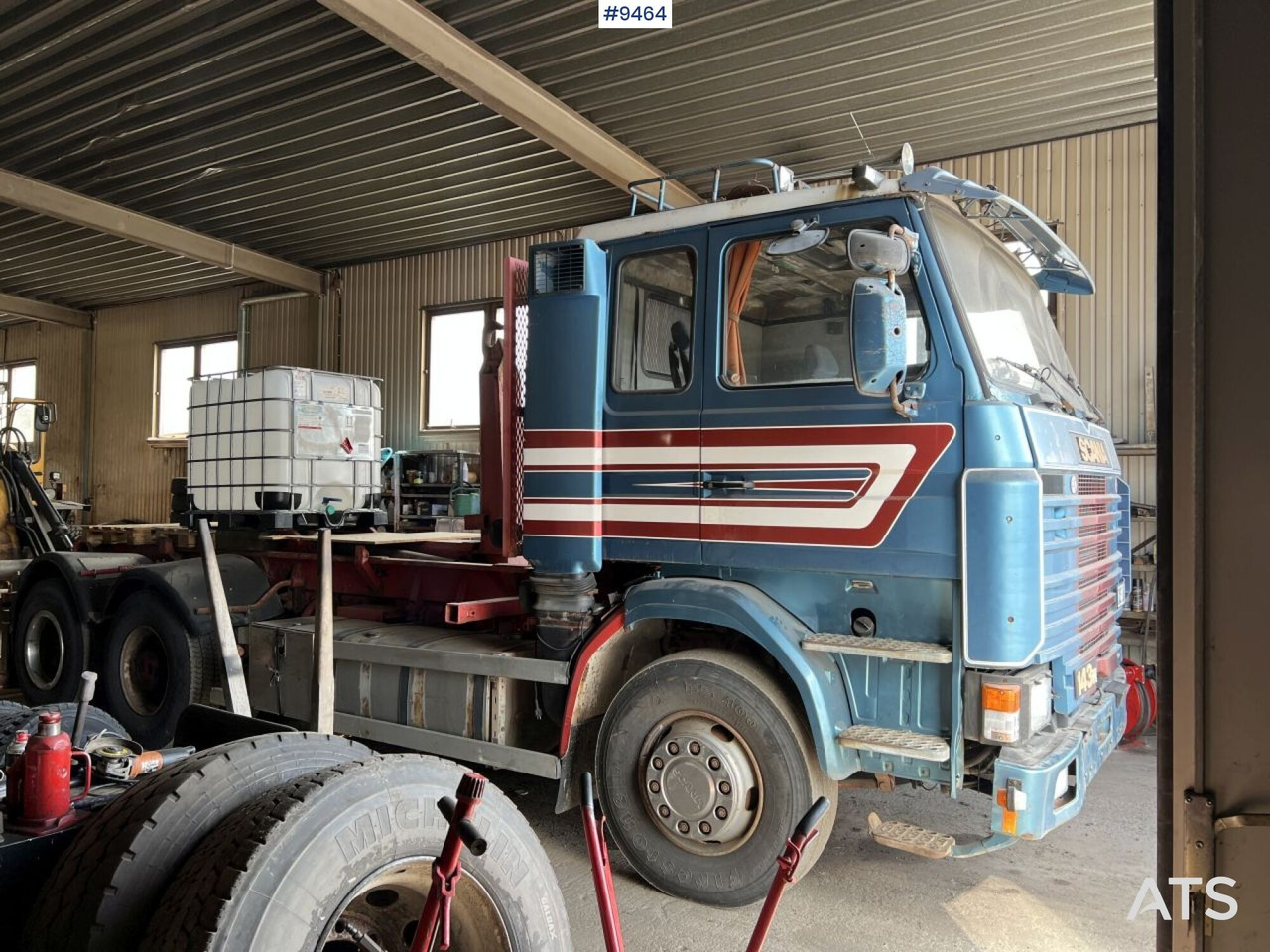 Hoolift Truck Scania R143 - شاحنة ذات الخطاف: صور 2 Hoolift Truck Scania R143 - شاحنة ذات الخطاف: صور 2