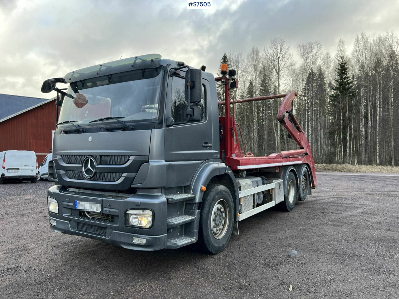 Lift dumper Mercedes Benz 950.60 2529L (SE VIDEO) - شاحنات قابلة للفك شاحنة: صور 1 Lift dumper Mercedes Benz 950.60 2529L (SE VIDEO) - شاحنات قابلة للفك شاحنة: صور 1