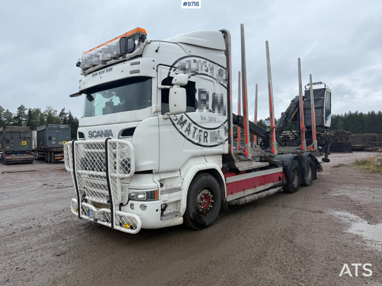 Log truck Scania R520 with crane - شاحنة قطع الأشجار, شاحنة كرين: صور 1 Log truck Scania R520 with crane - شاحنة قطع الأشجار, شاحنة كرين: صور 1