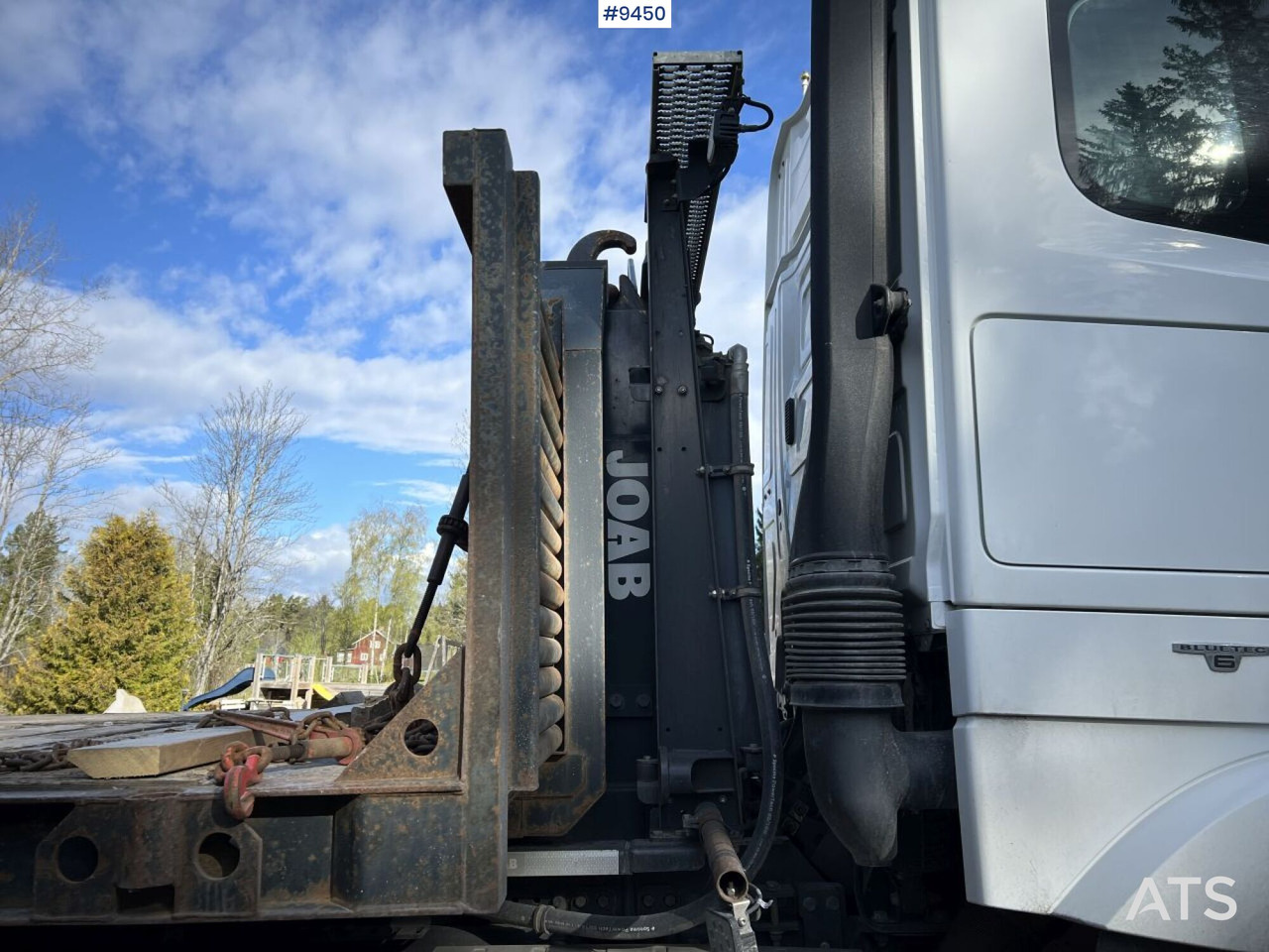 Mercedes Benz Arocs 3251 Tridem Hooklift, flatbed and concrete rotator - شاحنة ذات الخطاف: صور 5 Mercedes Benz Arocs 3251 Tridem Hooklift, flatbed and concrete rotator - شاحنة ذات الخطاف: صور 5