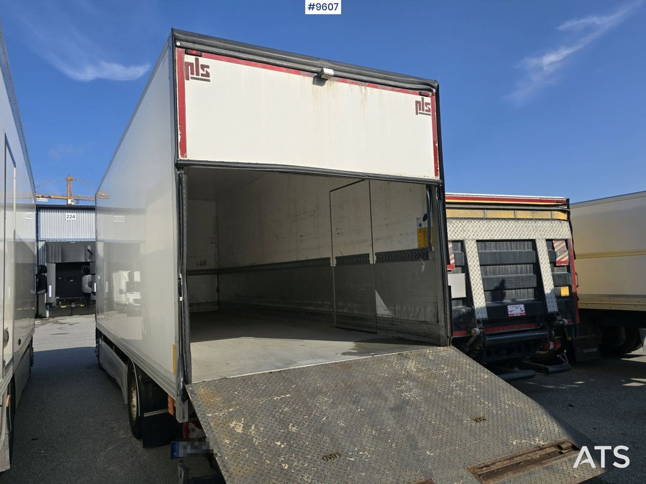 Scania P320 Skåpbil - بصندوق مغلق شاحنة: صور 3 Scania P320 Skåpbil - بصندوق مغلق شاحنة: صور 3