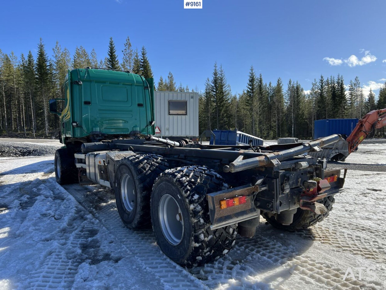 الشاسيه شاحنة Scania R124 with cameleont quick lock, underbite and plow attachments: صور 9