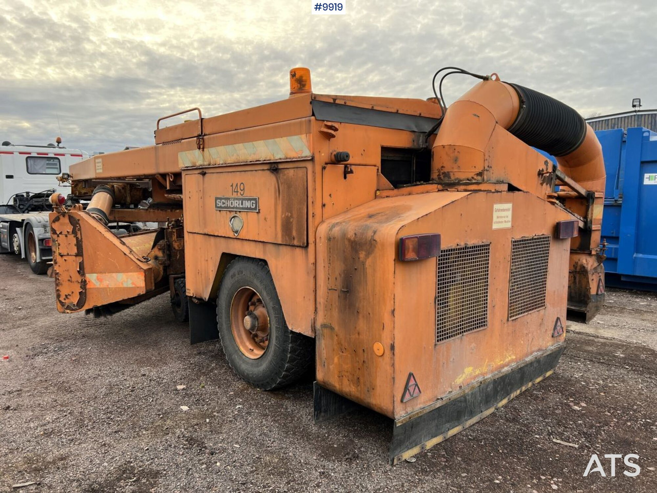 Unregistered Scania P94 snow plow truck with sweeper roller - جرافة ثلج: صور 5 Unregistered Scania P94 snow plow truck with sweeper roller - جرافة ثلج: صور 5