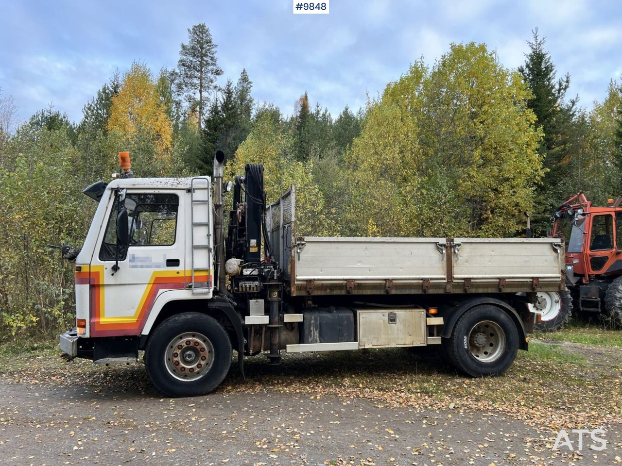 VOLVO FL7 4X2 Crane truck/Dump truck with Hiab071 crane - قلابات, شاحنة كرين: صور 3 VOLVO FL7 4X2 Crane truck/Dump truck with Hiab071 crane - قلابات, شاحنة كرين: صور 3