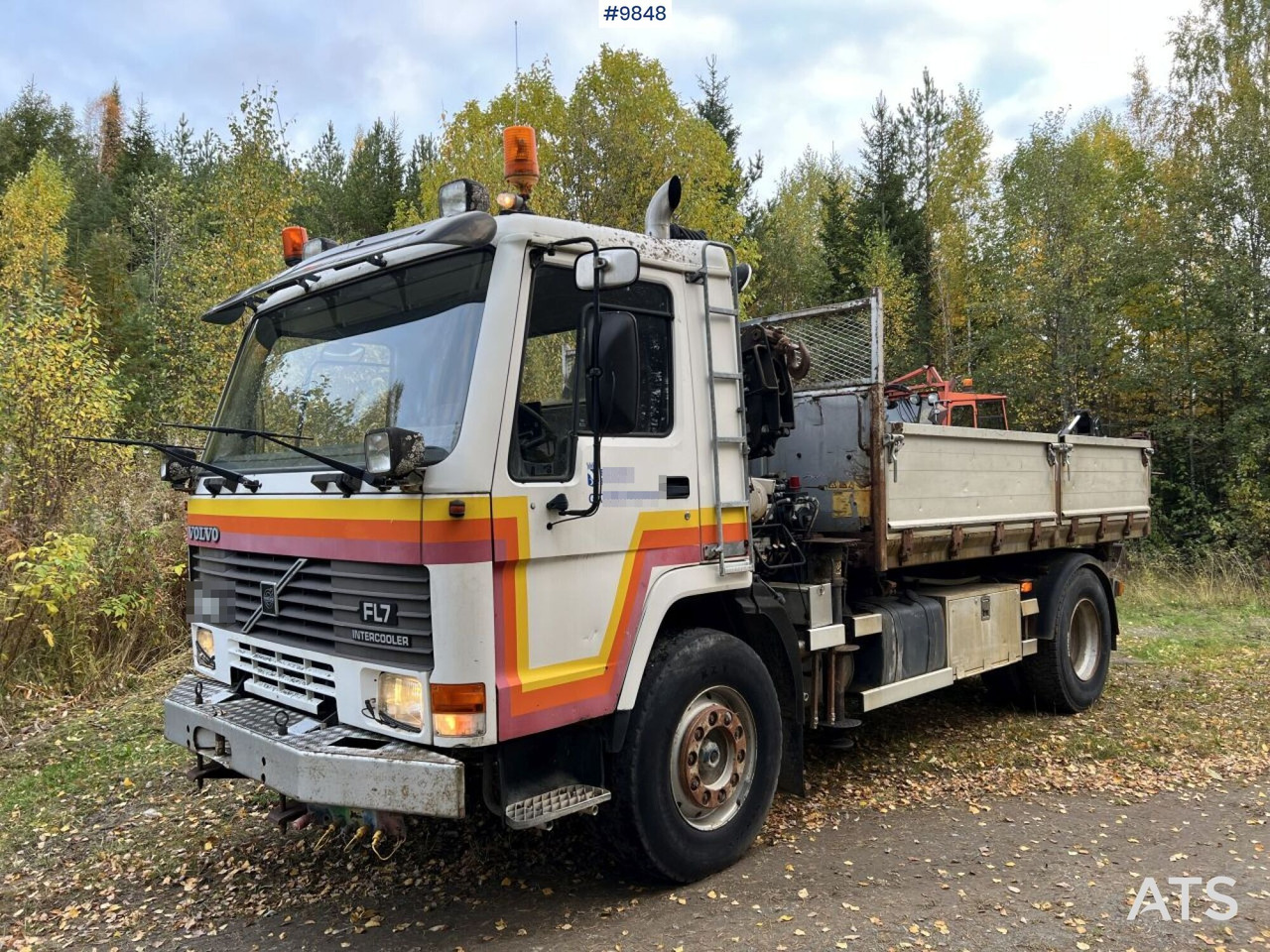 VOLVO FL7 4X2 Crane truck/Dump truck with Hiab071 crane - قلابات: صور 1 VOLVO FL7 4X2 Crane truck/Dump truck with Hiab071 crane - قلابات: صور 1