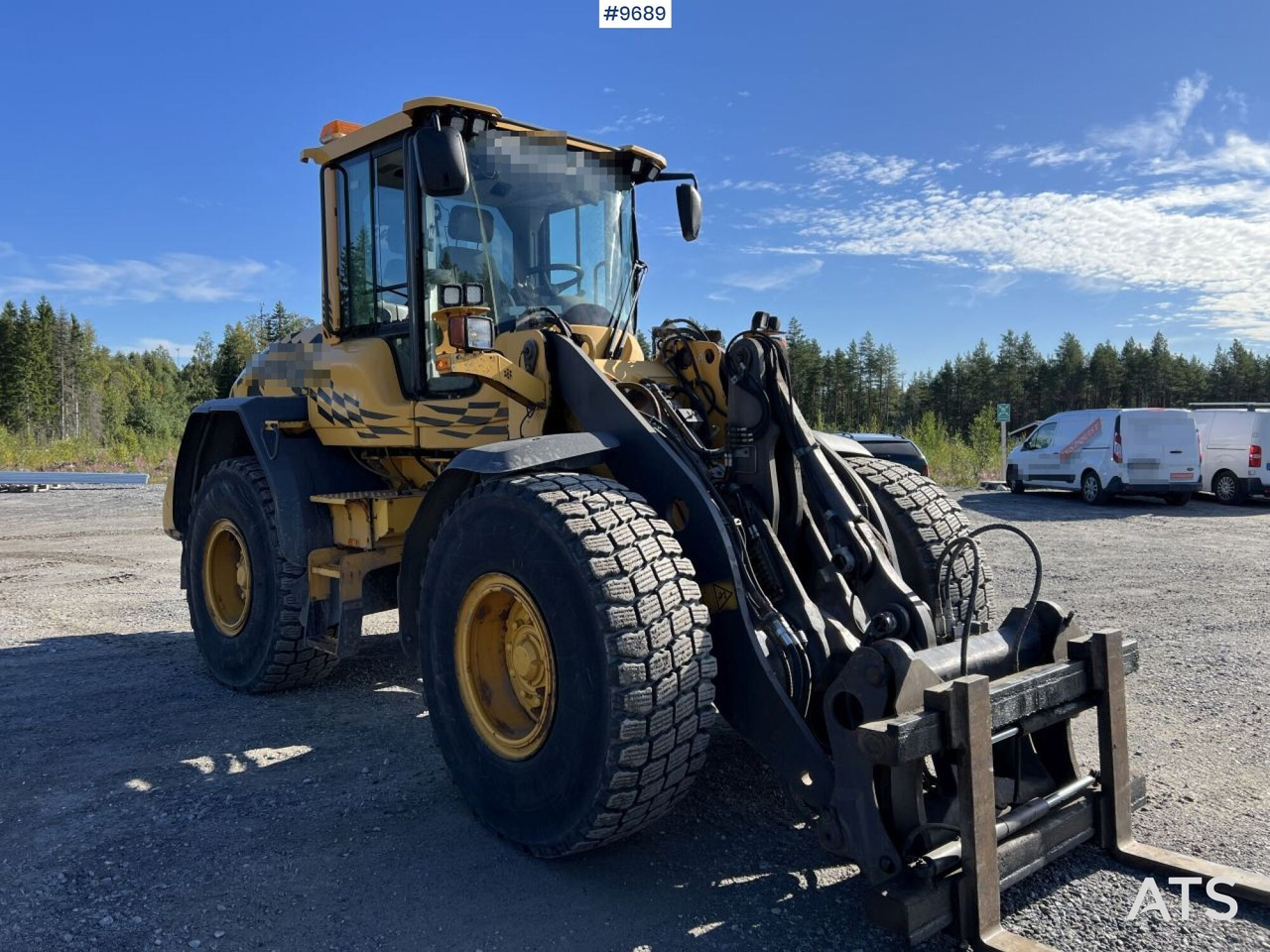 VOLVO L60G Wheel loader with multi-bucket - اللودر بعجل: صور 3 VOLVO L60G Wheel loader with multi-bucket - اللودر بعجل: صور 3