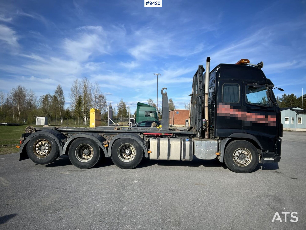 Volvo FH16 8*4 Tridem Hooklift - شاحنة ذات الخطاف: صور 3 Volvo FH16 8*4 Tridem Hooklift - شاحنة ذات الخطاف: صور 3