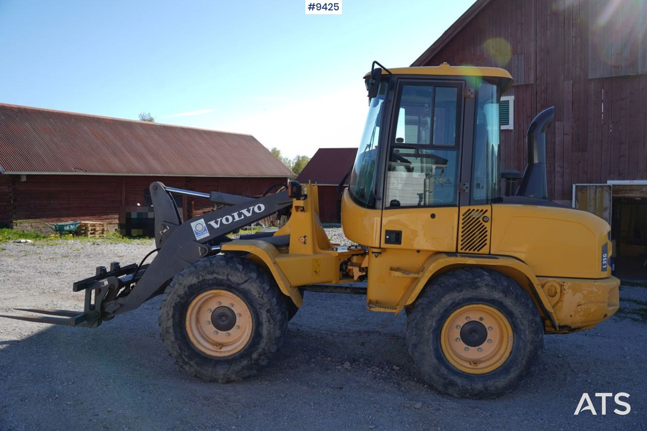 اللودر بعجل Volvo L35 G with implements (VIDEO): صور 11