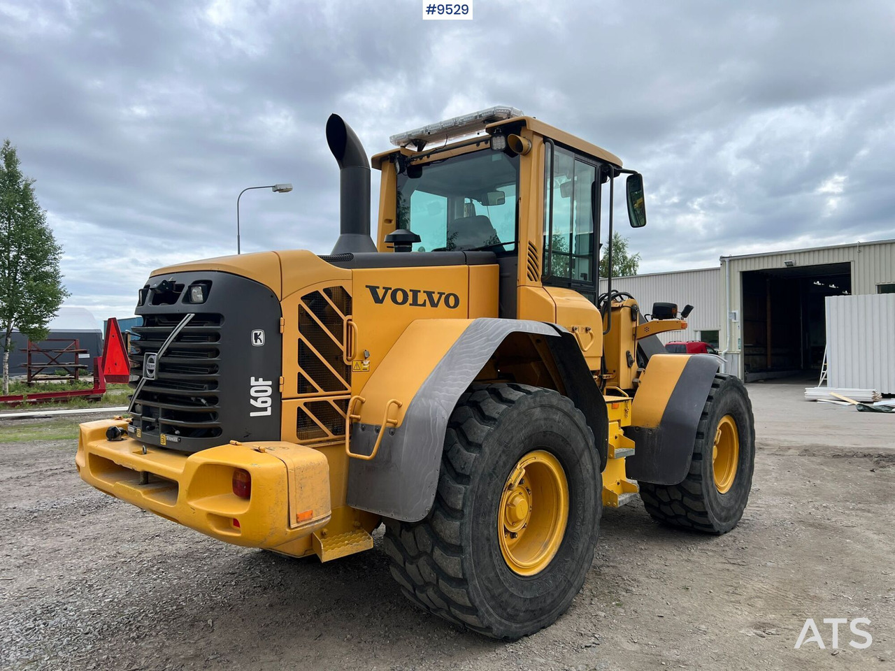 Wheel Loader Volvo L60F (SEE VIDEO) - اللودر بعجل: صور 3 Wheel Loader Volvo L60F (SEE VIDEO) - اللودر بعجل: صور 3