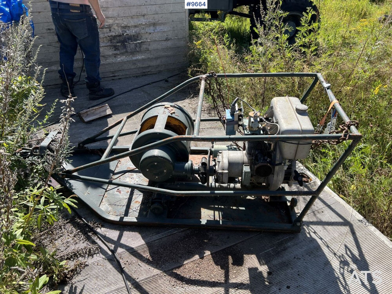 Winch, Sepson 40-07, Petrol-powered - وینچ: صور 2 Winch, Sepson 40-07, Petrol-powered - وینچ: صور 2