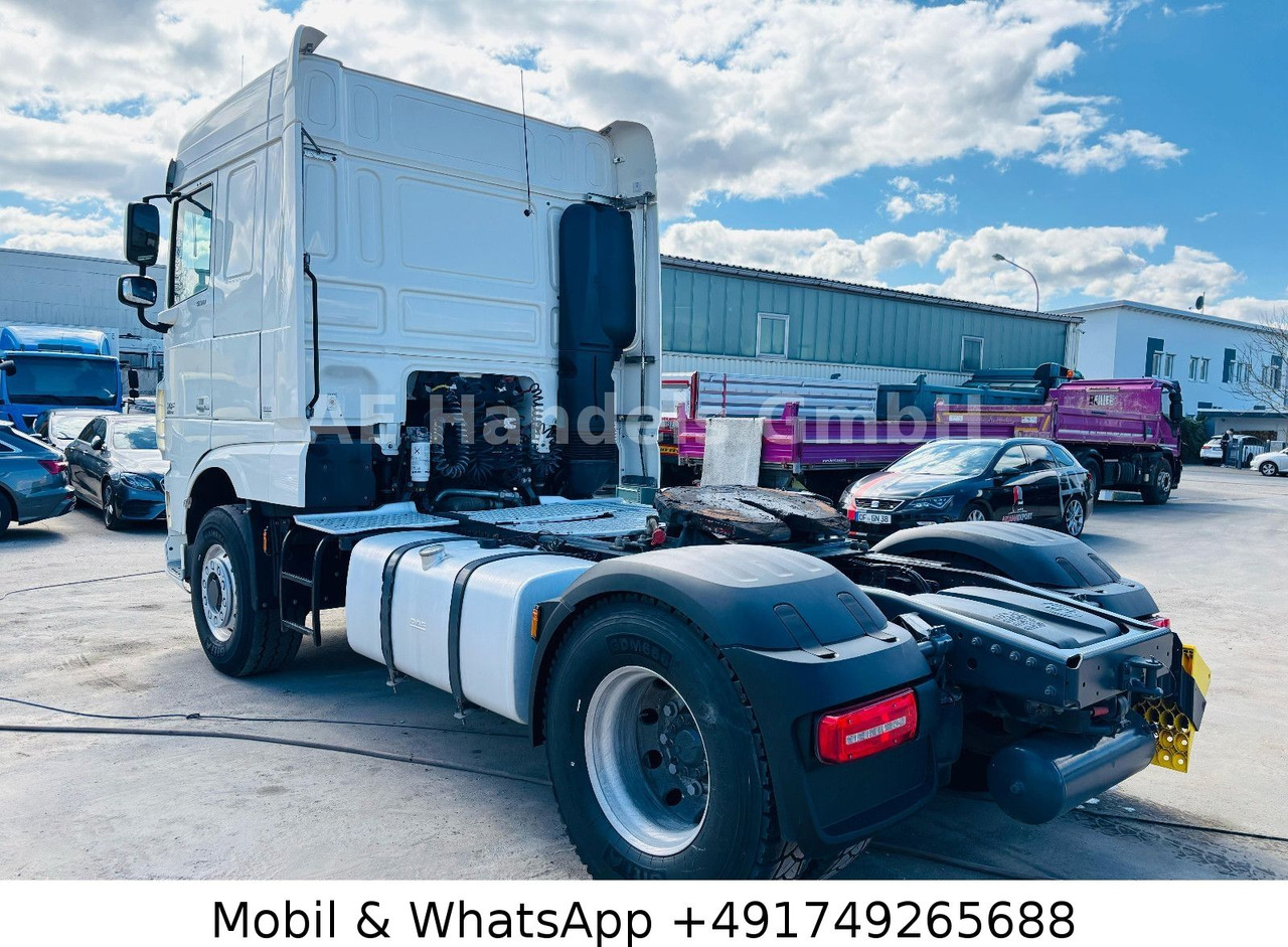 DAF XF 530 SC BL PXP 4x4 *Retarder/Hydr./Standklima - شاحنة جرار: صور 5 DAF XF 530 SC BL PXP 4x4 *Retarder/Hydr./Standklima - شاحنة جرار: صور 5