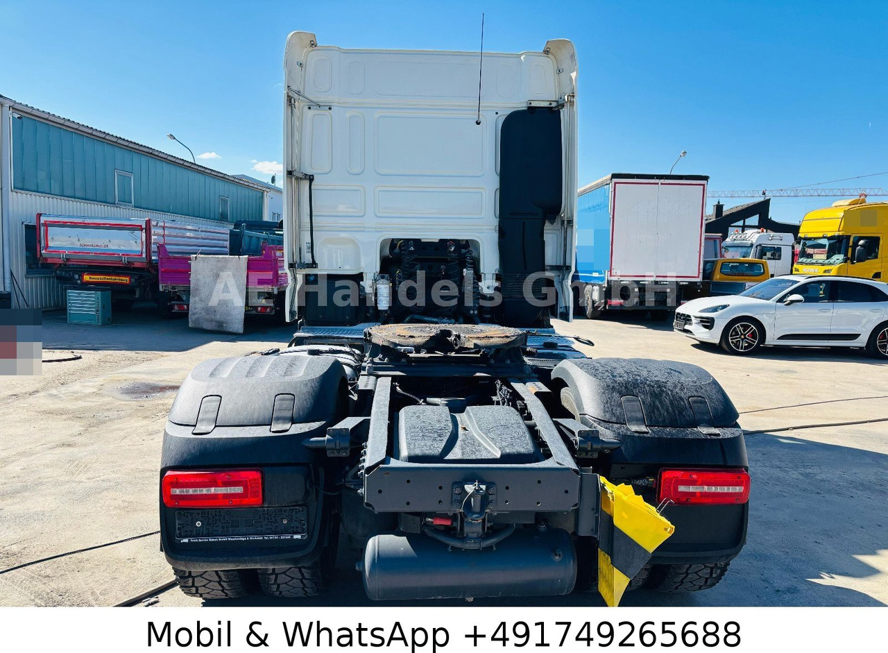 DAF XF 530 SC BL PXP 4x4 *Retarder/Hydr./Standklima - شاحنة جرار: صور 4 DAF XF 530 SC BL PXP 4x4 *Retarder/Hydr./Standklima - شاحنة جرار: صور 4