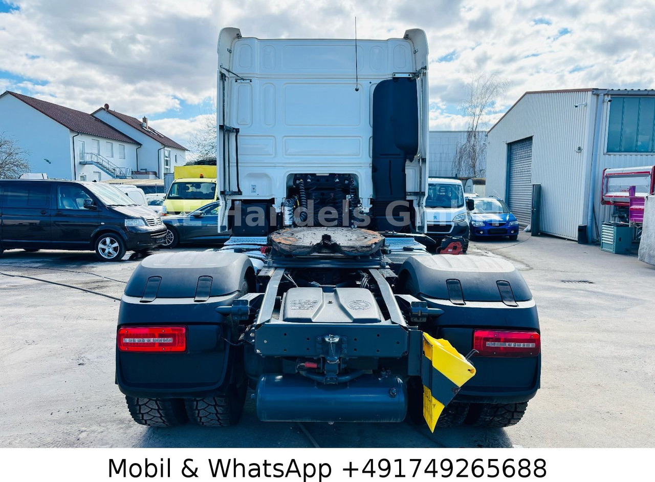 DAF XF 530 SC BL PXP 4x4 *Retarder/Hydr./Standklima - شاحنة جرار: صور 4 DAF XF 530 SC BL PXP 4x4 *Retarder/Hydr./Standklima - شاحنة جرار: صور 4