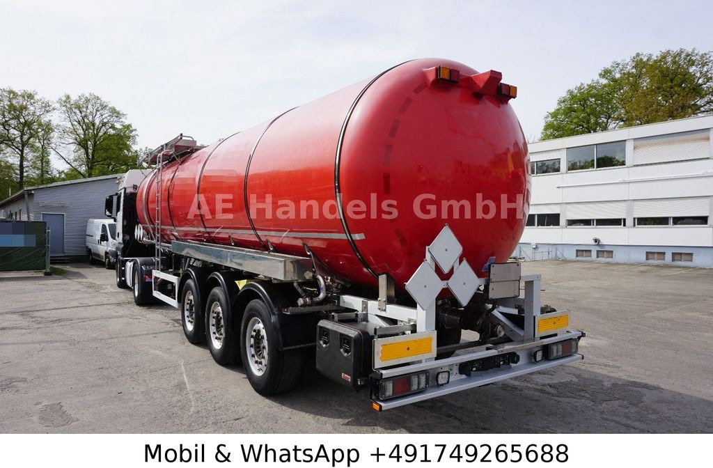 Feldbinder TSA 32.3 Aluminium Bitumen*ADR/32.000Ltr./3-Axle - نصف مقطورة صهريج: صور 5 Feldbinder TSA 32.3 Aluminium Bitumen*ADR/32.000Ltr./3-Axle - نصف مقطورة صهريج: صور 5