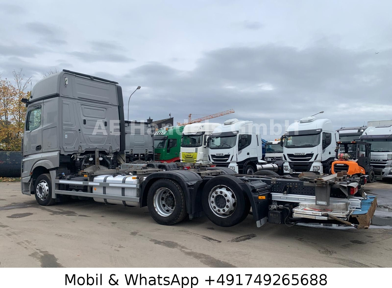 Mercedes-Benz Actros V 2545 BigSpace LL*Retarder/LBW/Lenk+Lift - شاحنات الحاويات / جسم علوي قابل للتغيير شاحنة: صور 2 Mercedes-Benz Actros V 2545 BigSpace LL*Retarder/LBW/Lenk+Lift - شاحنات الحاويات / جسم علوي قابل للتغيير شاحنة: صور 2