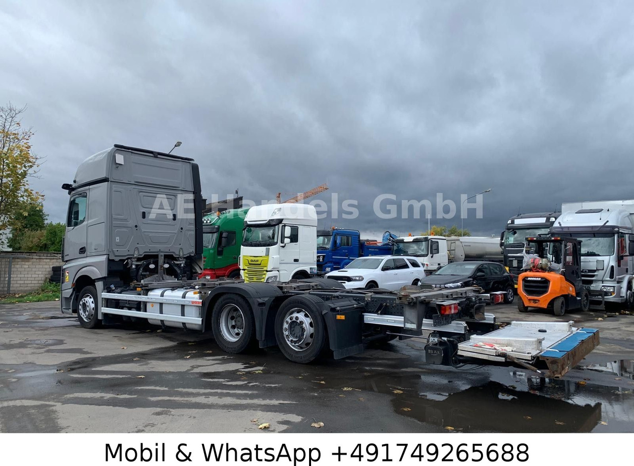 Mercedes-Benz Actros V 2545 BigSpace LL*Retarder/LBW/Lenk+Lift - شاحنات الحاويات / جسم علوي قابل للتغيير شاحنة: صور 2 Mercedes-Benz Actros V 2545 BigSpace LL*Retarder/LBW/Lenk+Lift - شاحنات الحاويات / جسم علوي قابل للتغيير شاحنة: صور 2