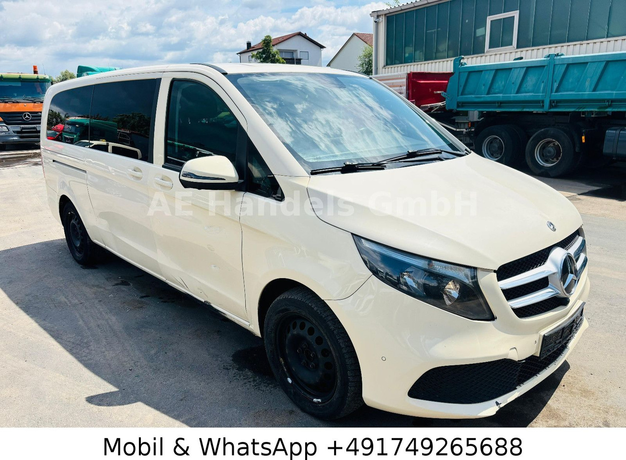 Mercedes-Benz V 220 d extralang*PDC/360°/Leder/Elek.Heckklappe - ميكروباص: صور 1 Mercedes-Benz V 220 d extralang*PDC/360°/Leder/Elek.Heckklappe - ميكروباص: صور 1