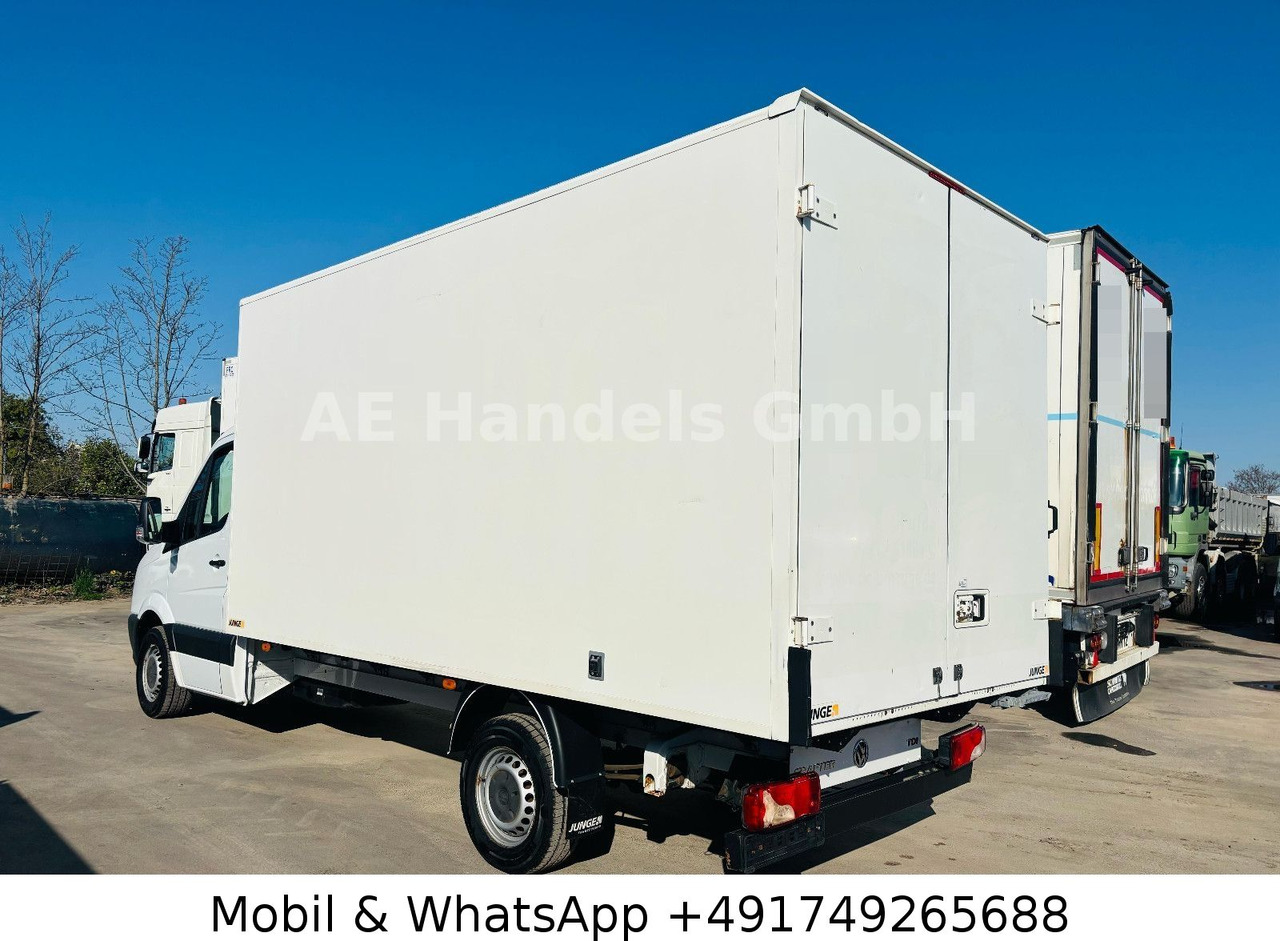 Volkswagen Crafter Koffer 2.0 TDI Junge *Klima/Tempomat - الشاحنات الصغيرة صندوق مغلق: صور 4 Volkswagen Crafter Koffer 2.0 TDI Junge *Klima/Tempomat - الشاحنات الصغيرة صندوق مغلق: صور 4