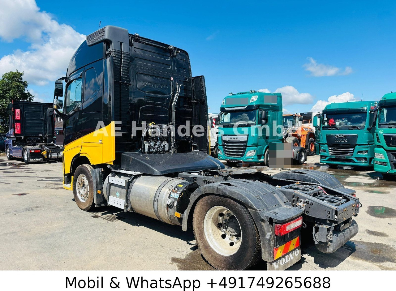 Volvo FH 460 Globe LNG *Retarder / ACC / LDW / Alcoa - شاحنة جرار: صور 5 Volvo FH 460 Globe LNG *Retarder / ACC / LDW / Alcoa - شاحنة جرار: صور 5