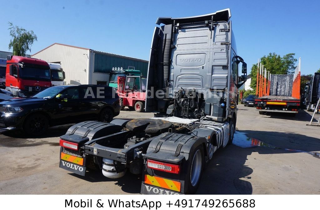 Volvo FH 460 Globe XL LL*Retarder/Hubsattel/Lift/Leder - شاحنة جرار: صور 4 Volvo FH 460 Globe XL LL*Retarder/Hubsattel/Lift/Leder - شاحنة جرار: صور 4