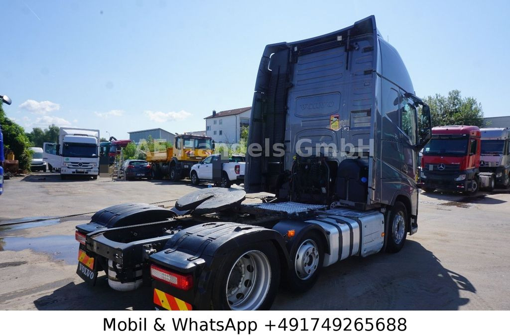 Volvo FH 460 Globe XL LL*Retarder/Hubsattel/Lift/Leder - شاحنة جرار: صور 5 Volvo FH 460 Globe XL LL*Retarder/Hubsattel/Lift/Leder - شاحنة جرار: صور 5