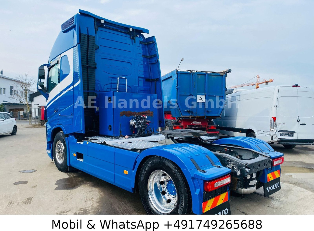 Volvo FH 500 Globe XL LL *Retarder/ADR/Standklima/LED - شاحنة جرار: صور 3 Volvo FH 500 Globe XL LL *Retarder/ADR/Standklima/LED - شاحنة جرار: صور 3