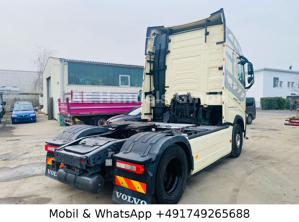 Volvo FH 540 Globe BL I-Shift Dual*VEB/2-KreisHydr/ACC - شاحنة جرار: صور 5 Volvo FH 540 Globe BL I-Shift Dual*VEB/2-KreisHydr/ACC - شاحنة جرار: صور 5