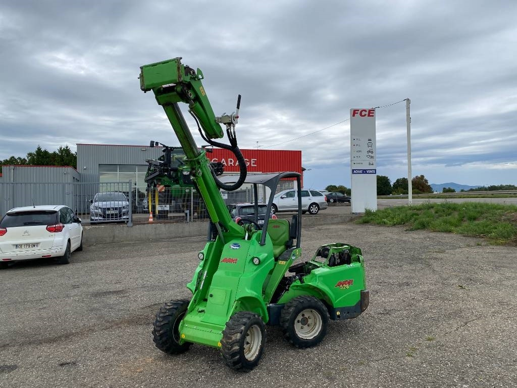 Avant M 528 EIPTT /Certificat CE endommagée - لودر مفصلي صغير: صور 2 Avant M 528 EIPTT /Certificat CE endommagée - لودر مفصلي صغير: صور 2