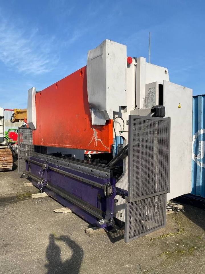 BEYELER Presse/Plieuse PR6 2000KNx4100MM endommagé - مكبس ثني: صور 5 BEYELER Presse/Plieuse PR6 2000KNx4100MM endommagé - مكبس ثني: صور 5