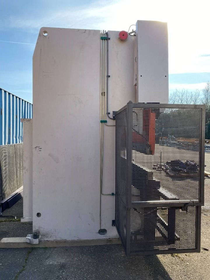 BEYELER Presse/Plieuse PR6 2000KNx4100MM endommagé - مكبس ثني: صور 2 BEYELER Presse/Plieuse PR6 2000KNx4100MM endommagé - مكبس ثني: صور 2