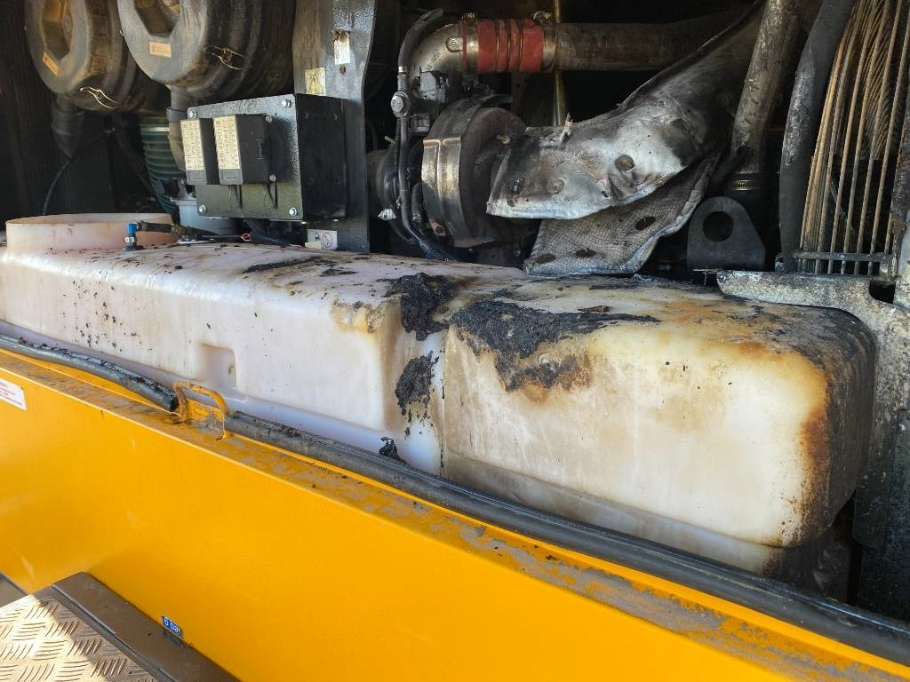 ضاغط الهواء Doosan 12/205 Stage V / BOBCAT PA12.20 1er Main endommagé: صور 46 ضاغط الهواء Doosan 12/205 Stage V / BOBCAT PA12.20 1er Main endommagé: صور 46