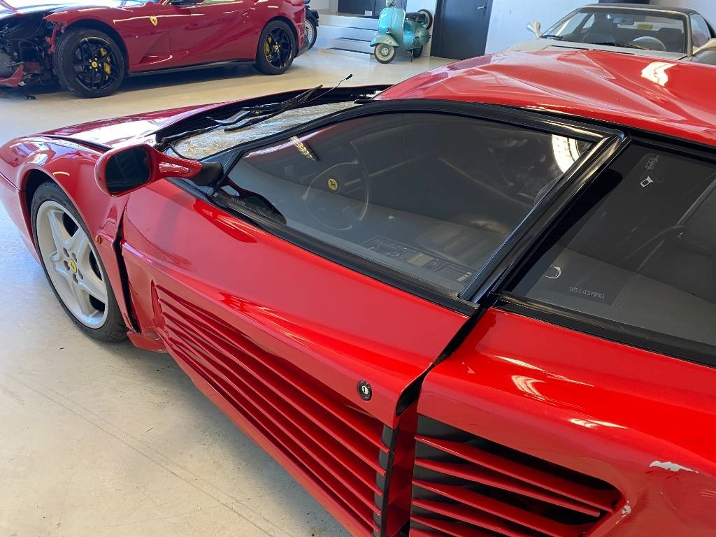 سيارة Ferrari 512 TR TESTAROSSA F110HB Origine Française: صور 21 سيارة Ferrari 512 TR TESTAROSSA F110HB Origine Française: صور 21