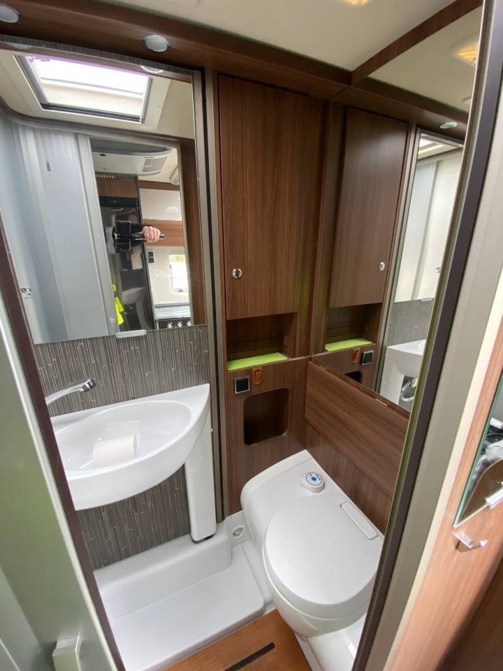 Hymer ML-T 570 -Mercedes 419 CDI 190 4x4 1er Main - موتر هوم شبه متكامل: صور 4 Hymer ML-T 570 -Mercedes 419 CDI 190 4x4 1er Main - موتر هوم شبه متكامل: صور 4