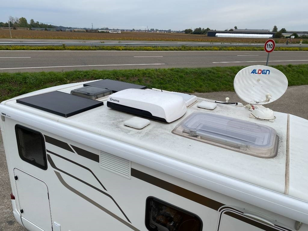 Hymer ML-T 570 -Mercedes 419 CDI 190 4x4 1er Main - موتر هوم شبه متكامل: صور 5 Hymer ML-T 570 -Mercedes 419 CDI 190 4x4 1er Main - موتر هوم شبه متكامل: صور 5