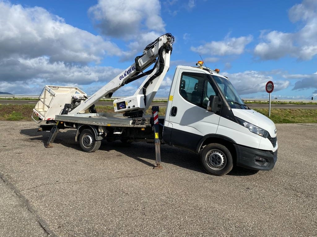 Iveco DAILY 35-140S / 2.3 Multijet 136-OIL&STEEL - مصاعد الازدهار محمولة على شاحنة: صور 5 Iveco DAILY 35-140S / 2.3 Multijet 136-OIL&STEEL - مصاعد الازدهار محمولة على شاحنة: صور 5