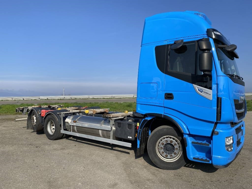Iveco STRALIS 460NP LNG RETARDER - شاحنات الحاويات / جسم علوي قابل للتغيير شاحنة: صور 3 Iveco STRALIS 460NP LNG RETARDER - شاحنات الحاويات / جسم علوي قابل للتغيير شاحنة: صور 3