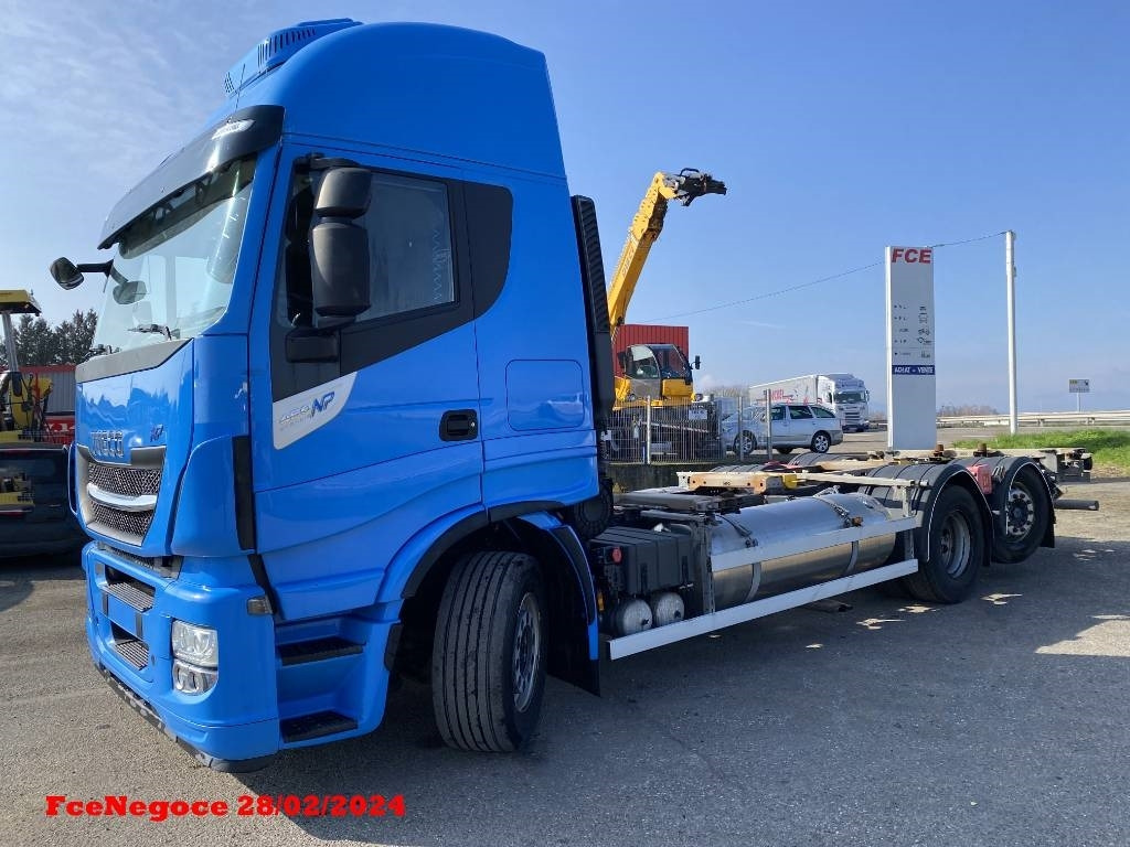 Iveco STRALIS 460NP LNG RETARDER - شاحنات الحاويات / جسم علوي قابل للتغيير شاحنة: صور 1 Iveco STRALIS 460NP LNG RETARDER - شاحنات الحاويات / جسم علوي قابل للتغيير شاحنة: صور 1