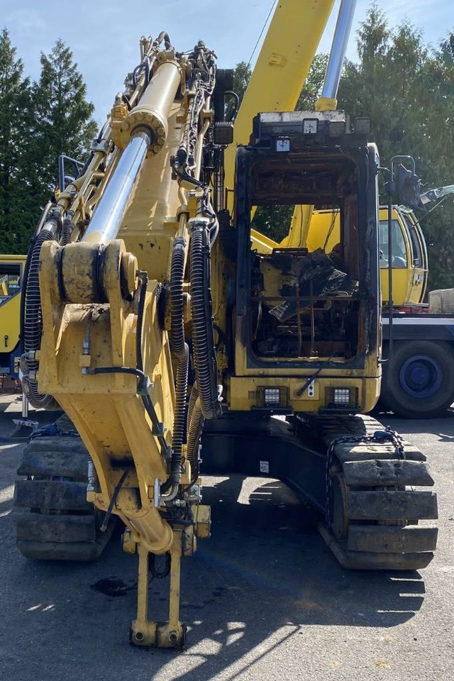 Komatsu PC 138 US-11 1er Main / Certificat CE Origine Fran - حفارات زحافة: صور 2 Komatsu PC 138 US-11 1er Main / Certificat CE Origine Fran - حفارات زحافة: صور 2