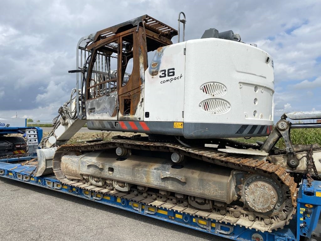 Liebherr R936 COMPACT NLC de 2022 Vente en pièces détachée - مسارات للحفارات - آلات البناء: صور 2 Liebherr R936 COMPACT NLC de 2022 Vente en pièces détachée - مسارات للحفارات - آلات البناء: صور 2