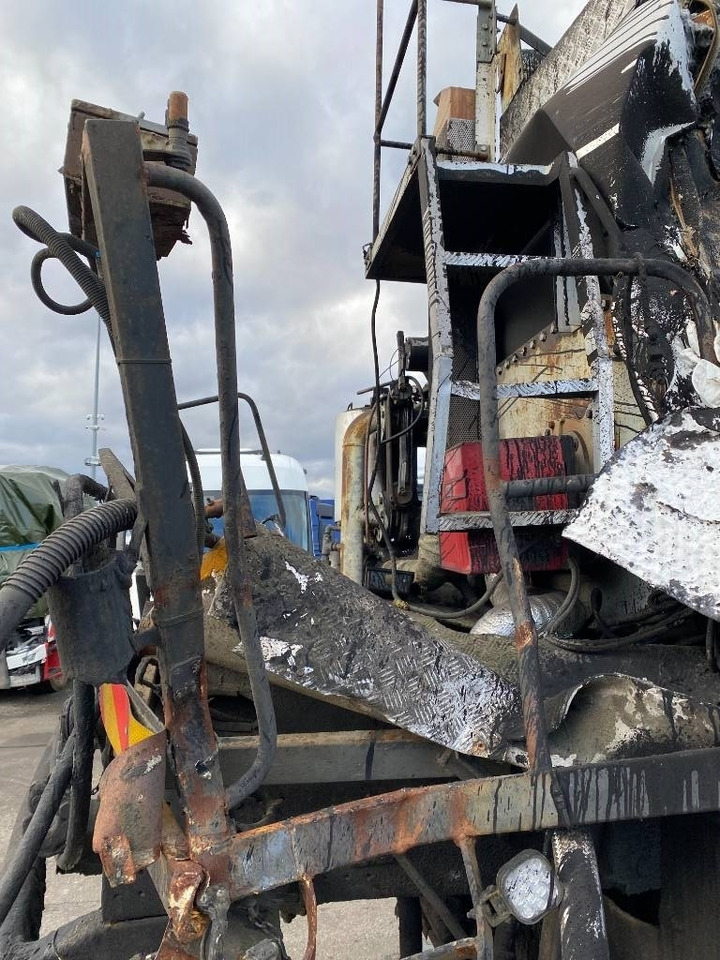 موزع الأسفلت Mercedes-Benz ACTROS Mp2 2536/6x2 BVM -ACMAR CRAON Z12341: صور 33