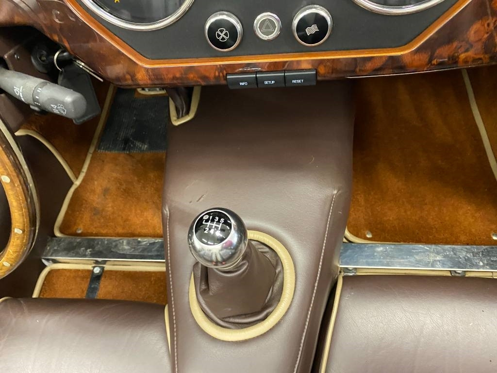 سيارة Morgan Roadster 3.7i/Ford V6 Boite manuelle endommagé: صور 48