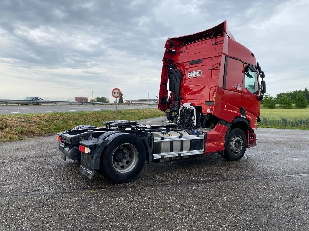 Renault T 520 e6 Origine Française endommagé - شاحنة جرار: صور 4 Renault T 520 e6 Origine Française endommagé - شاحنة جرار: صور 4