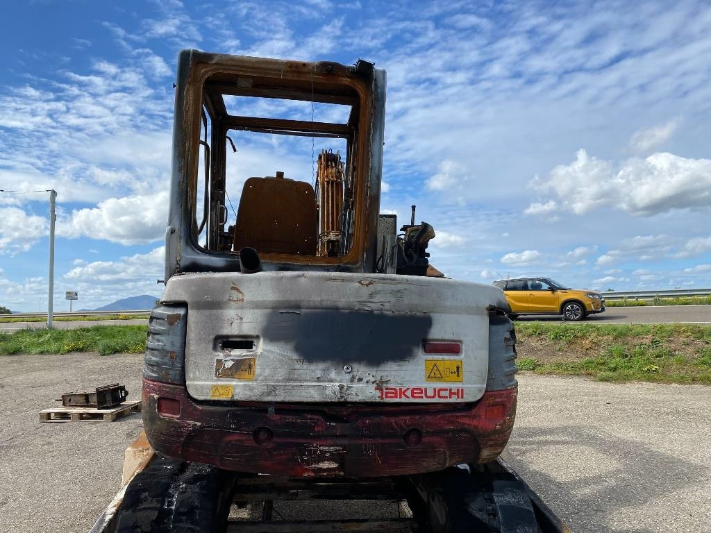 Takeuchi TB 250 + Brise roche et Godets endommagée - حفارة مصغرة: صور 2 Takeuchi TB 250 + Brise roche et Godets endommagée - حفارة مصغرة: صور 2