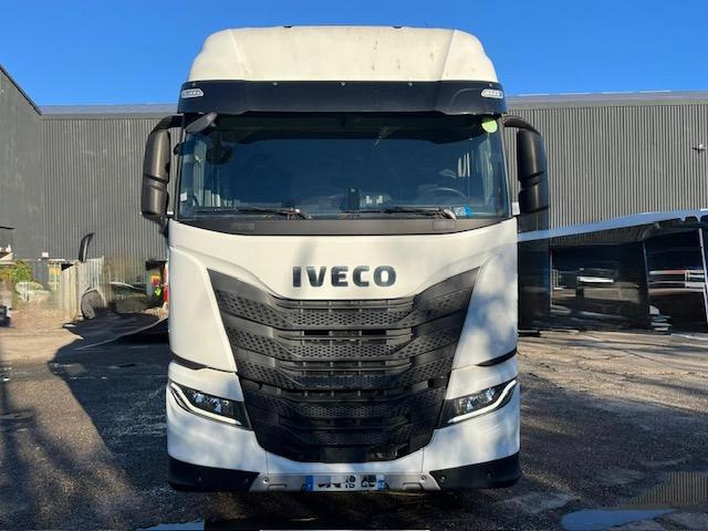 Iveco S WAY 460 - شاحنة جرار: صور 2 Iveco S WAY 460 - شاحنة جرار: صور 2