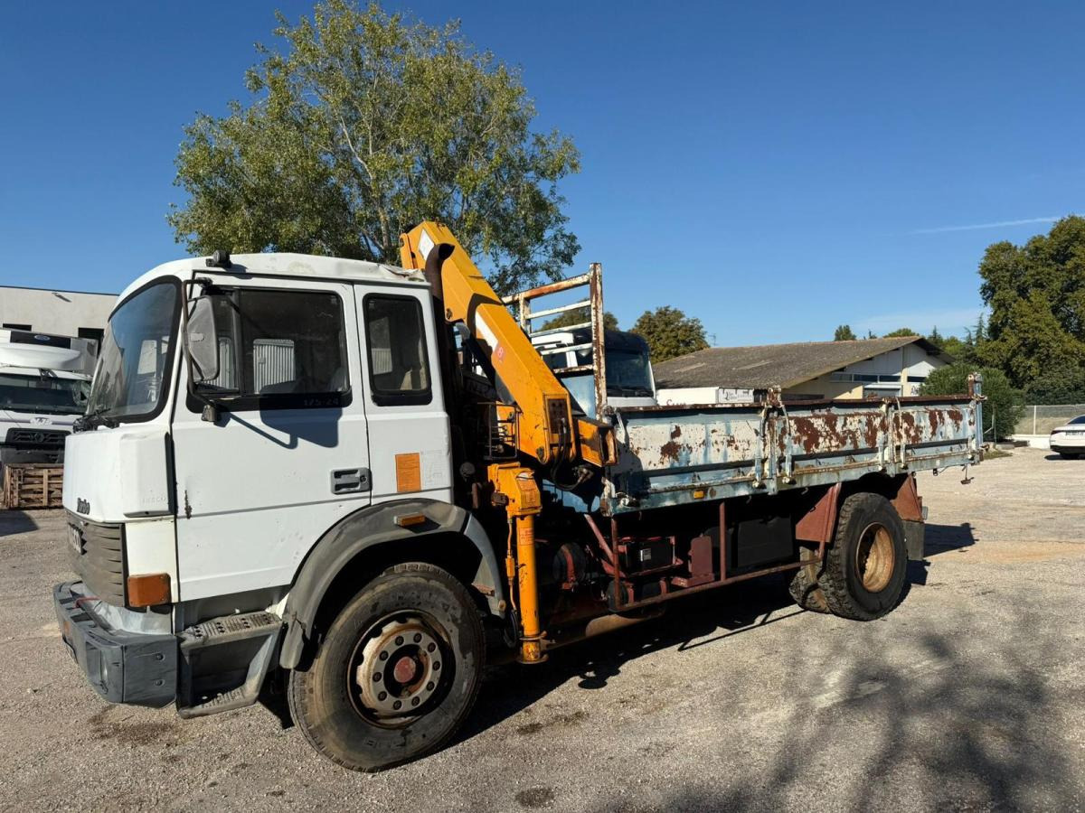 Iveco UNIC 175-24 BI-BENNE GRUE - قلابات, شاحنة كرين: صور 1 Iveco UNIC 175-24 BI-BENNE GRUE - قلابات, شاحنة كرين: صور 1