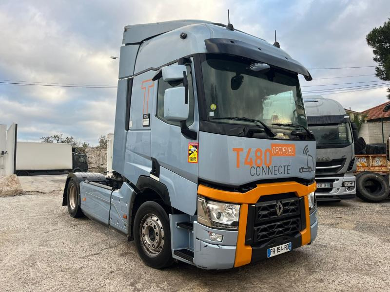 Renault T 480 - شاحنة جرار: صور 3 Renault T 480 - شاحنة جرار: صور 3