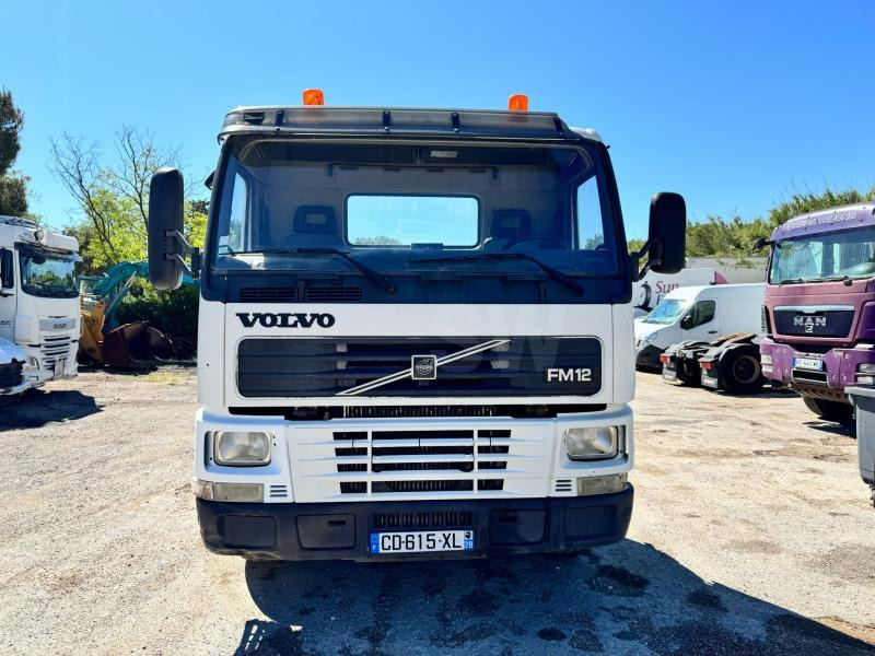 Volvo FM12 380 - شاحنة جرار: صور 2 Volvo FM12 380 - شاحنة جرار: صور 2