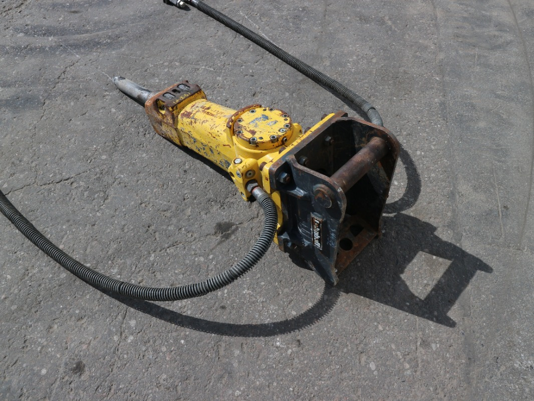 Atlas Copco SB152 - مطرقة هيدروليكية: صور 3 Atlas Copco SB152 - مطرقة هيدروليكية: صور 3